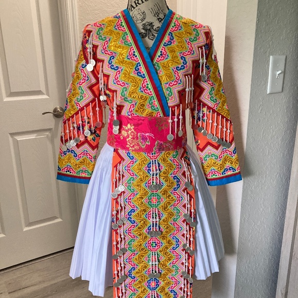 Hand Crafted Other - Hmong Sunshine Clothes 36